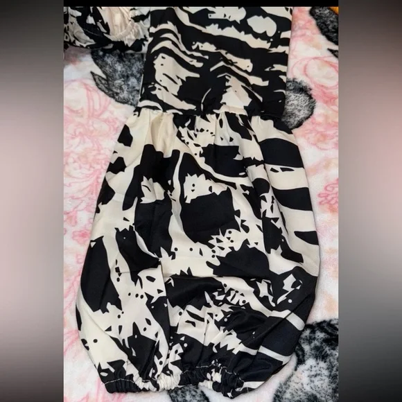 ❌❌❌ SOLD LPH❌❌❌Lexbreezy Hawaii 🌺 Moani Top NWT - Picture 11 of 12